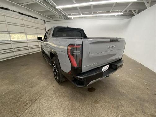 2024 GMC Sierra EV Denali Edition 1