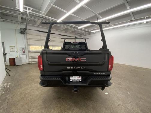 2022 GMC Sierra 3500 Denali