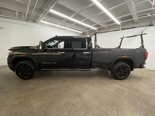 2022 GMC Sierra 3500 Denali