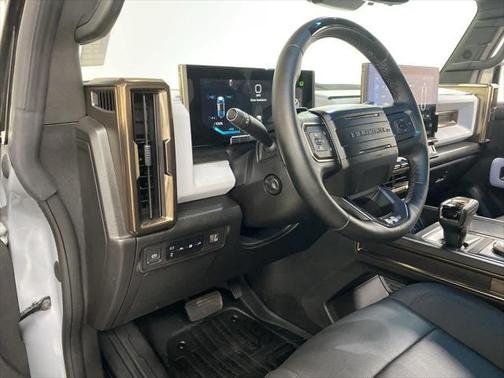 2024 GMC HUMMER EV SUV 2X