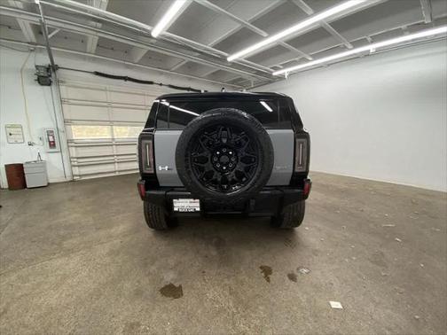 2024 GMC HUMMER EV SUV 2X