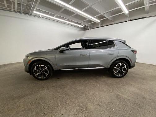 2024 Chevrolet Equinox EV 2LT