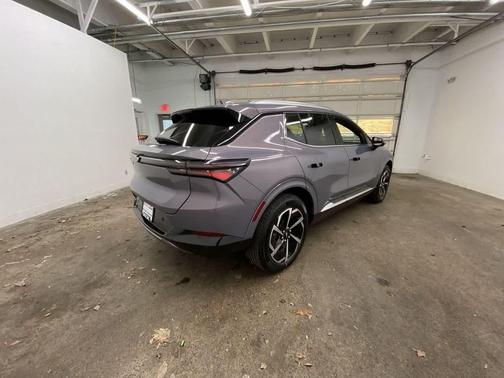 2024 Chevrolet Equinox EV 2LT