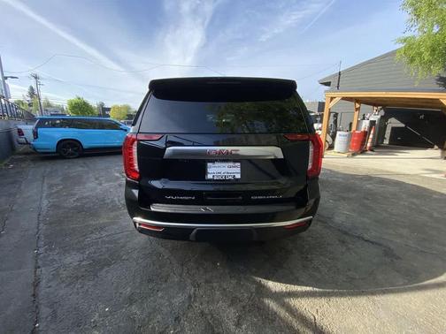 Onyx Black 2021 GMC Yukon Denali