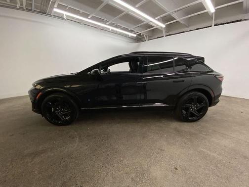 2024 Chevrolet Equinox EV RS