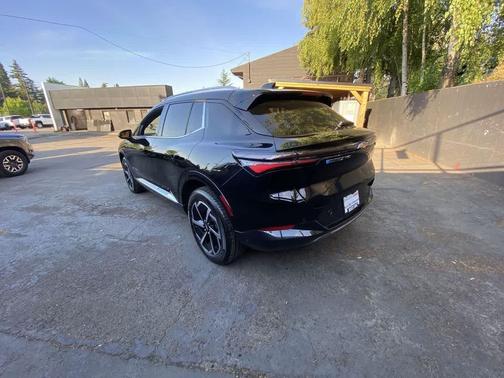 Black 2024 Chevrolet Equinox EV 2LT