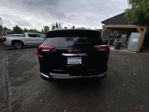 Ebony Twilight Metallic 2022 GMC Terrain Denali