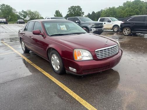 2000 Cadillac DeVille Base
