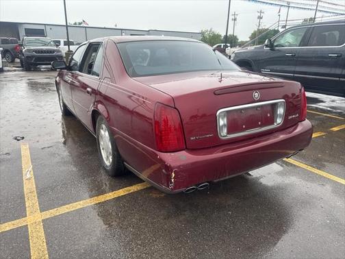2000 Cadillac DeVille Base