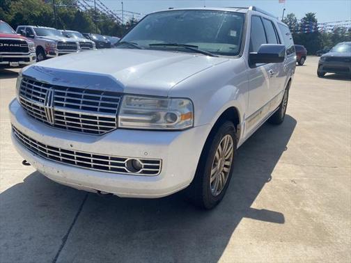 2010 Lincoln Navigator L