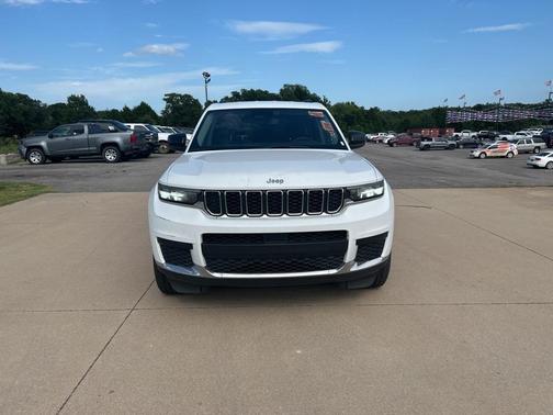 2023 Jeep Grand Cherokee L Laredo