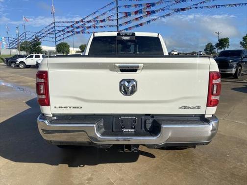 2020 RAM 2500 Limited Crew Cab 4X4 6'4' Box