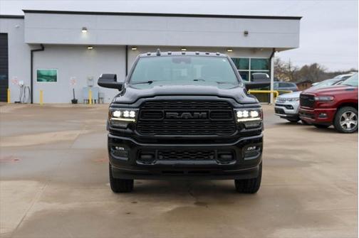 2022 RAM 2500 Limited Crew Cab 4x4 6'4' Box