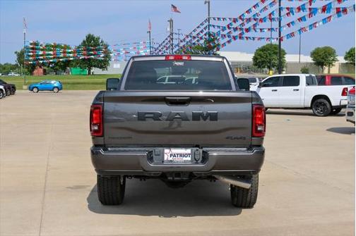 2025 RAM 2500 Big Horn Crew Cab 4x4 6'4' Box