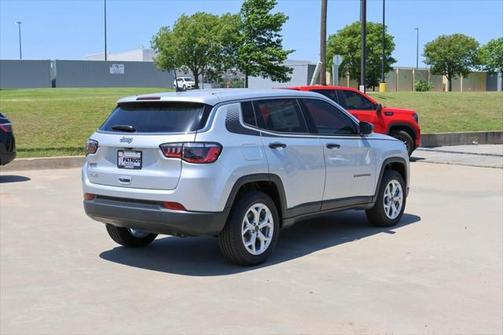 2025 Jeep Compass Sport
