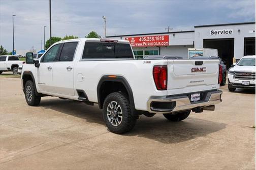 2022 GMC Sierra 2500 SLT