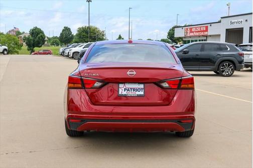 2025 Nissan Altima 2.5 SV
