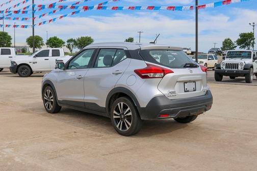 2019 Nissan Kicks SV