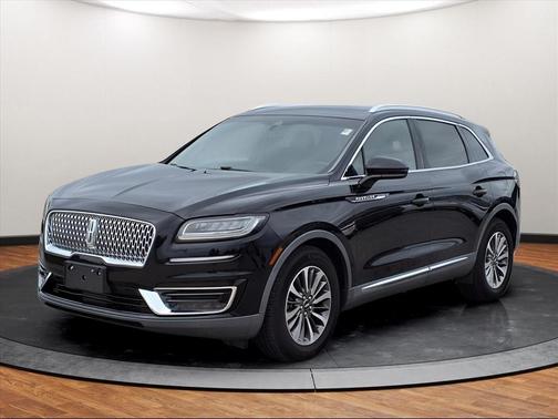 2019 Lincoln Nautilus Select
