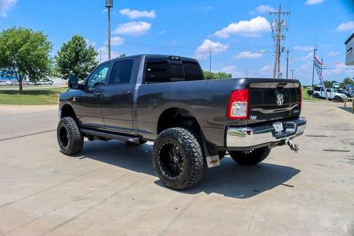 2023 RAM 2500 Tradesman Crew Cab 4x4 6'4' Box