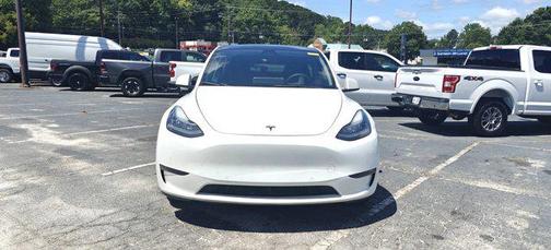 2022 Tesla Model Y Long Range Dual Motor All-Wheel Drive