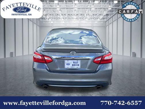 2016 Nissan Altima 2.5 SR
