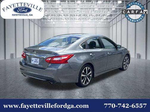 2016 Nissan Altima 2.5 SR