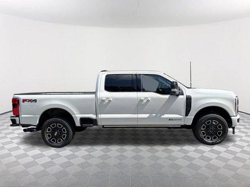 2025 Ford F-250 Platinum