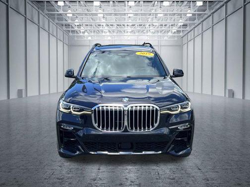 2019 BMW X7 xDrive50i