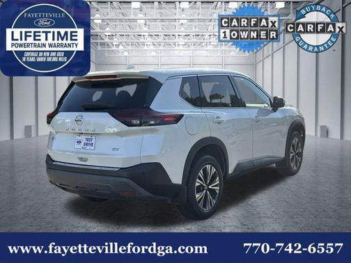 2021 Nissan Rogue SV