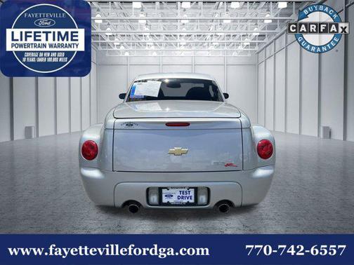2005 Chevrolet SSR LS