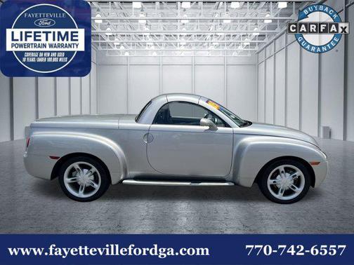 2005 Chevrolet SSR LS