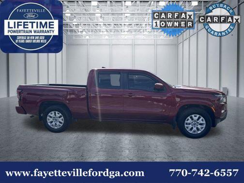 2022 Nissan Frontier SV