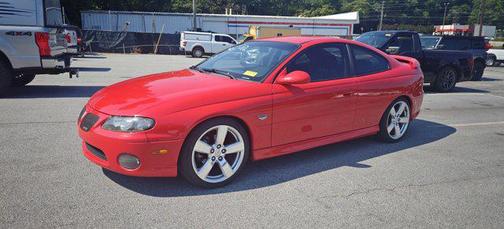 2004 Pontiac GTO 2dr Cpe