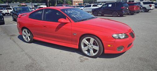 2004 Pontiac GTO 2dr Cpe