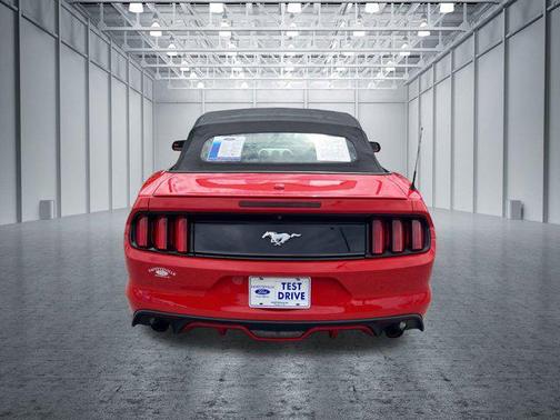 2016 Ford Mustang EcoBoost Premium