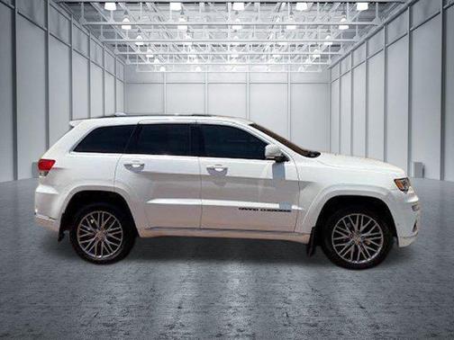 2017 Jeep Grand Cherokee Summit