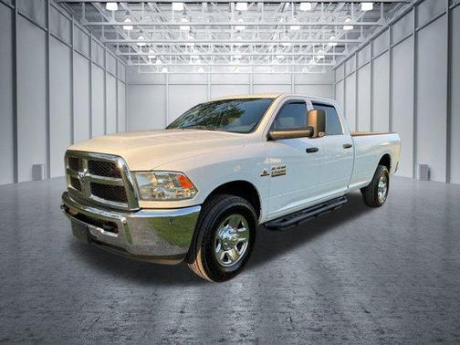2018 RAM 2500 Tradesman Crew Cab 4x2 8' Box