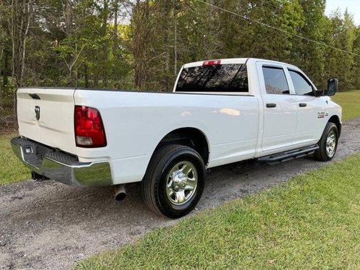 2018 RAM 2500 Tradesman Crew Cab 4x2 8' Box