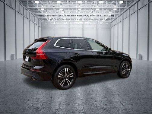 2020 Volvo XC60 T6 Momentum