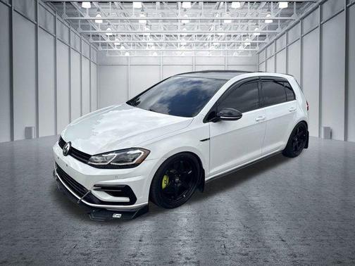 2018 Volkswagen Golf R 2.0T DSG