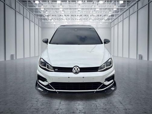 2018 Volkswagen Golf R 2.0T DSG