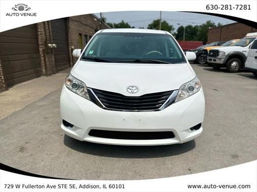 2012 Toyota Sienna LE