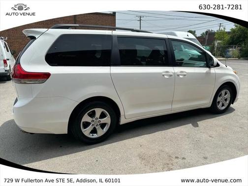 2012 Toyota Sienna LE
