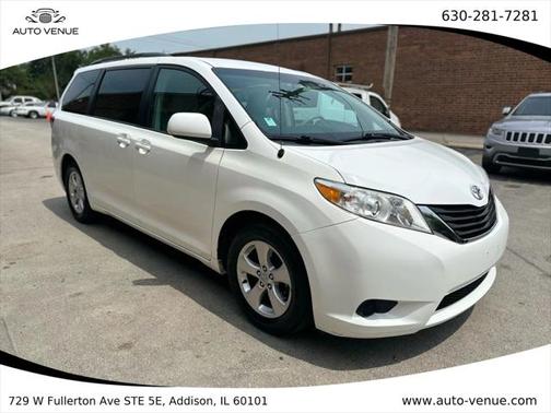 2012 Toyota Sienna LE