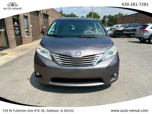 2011 Toyota Sienna XLE
