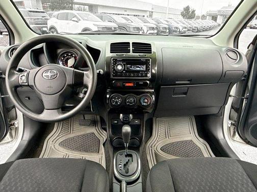 2009 Scion xD 