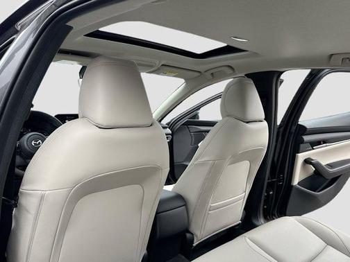 2026 Mazda Mazda3 FWD w/Preferred Package