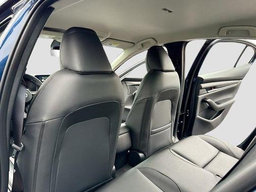 2026 Mazda Mazda3 FWD w/Select Package