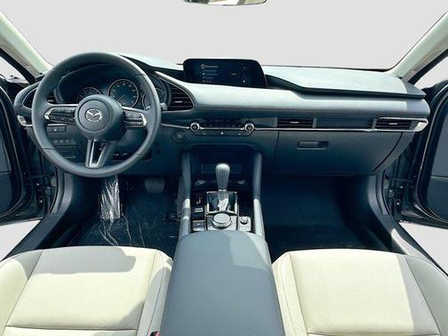 2025 Mazda Mazda3 FWD w/Preferred Package